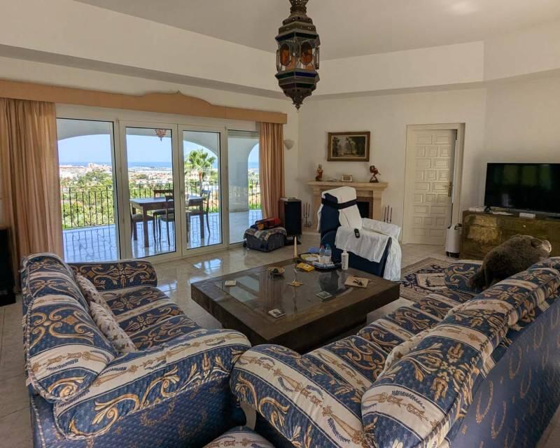 4 slaapkamer Villa Te koop