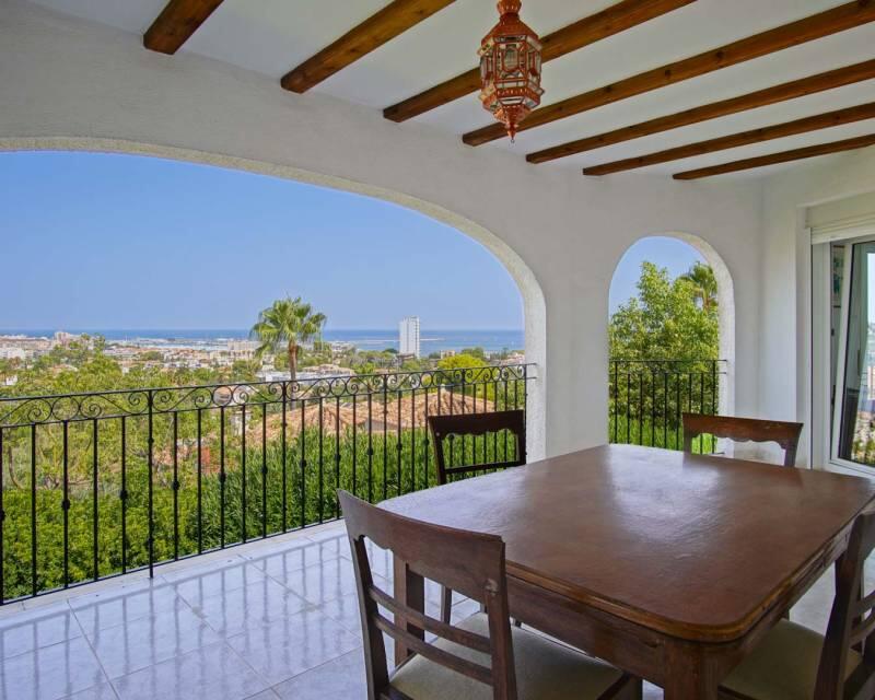 4 slaapkamer Villa Te koop