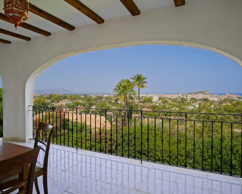 4 slaapkamer Villa Te koop