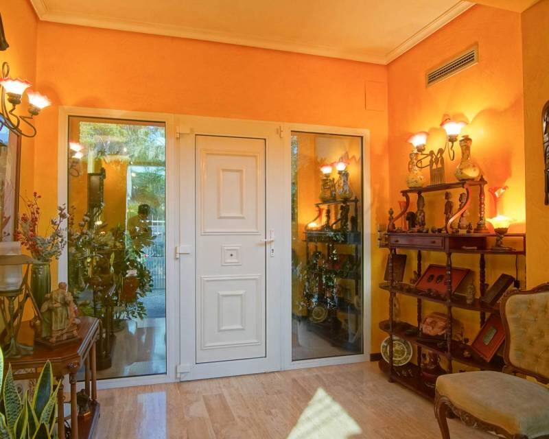 4 slaapkamer Villa Te koop