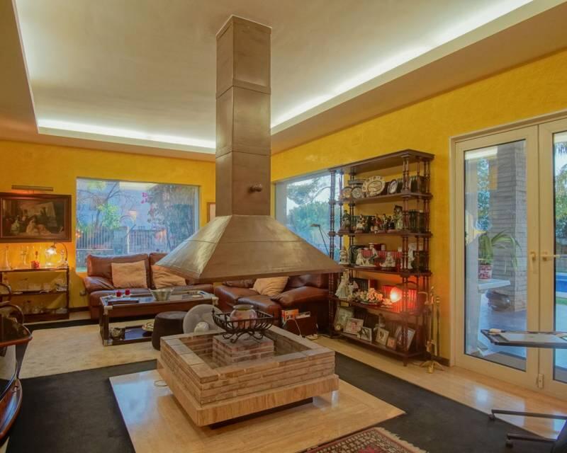 4 slaapkamer Villa Te koop