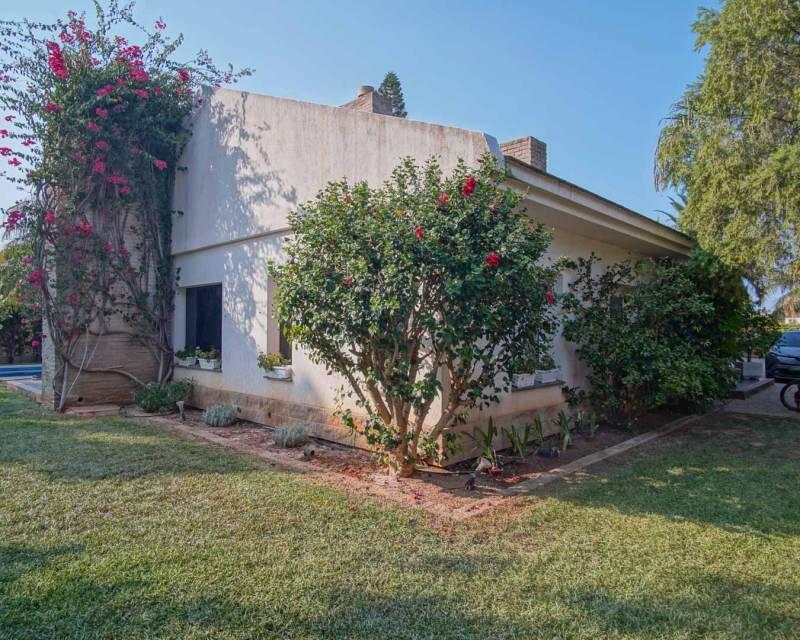 4 slaapkamer Villa Te koop