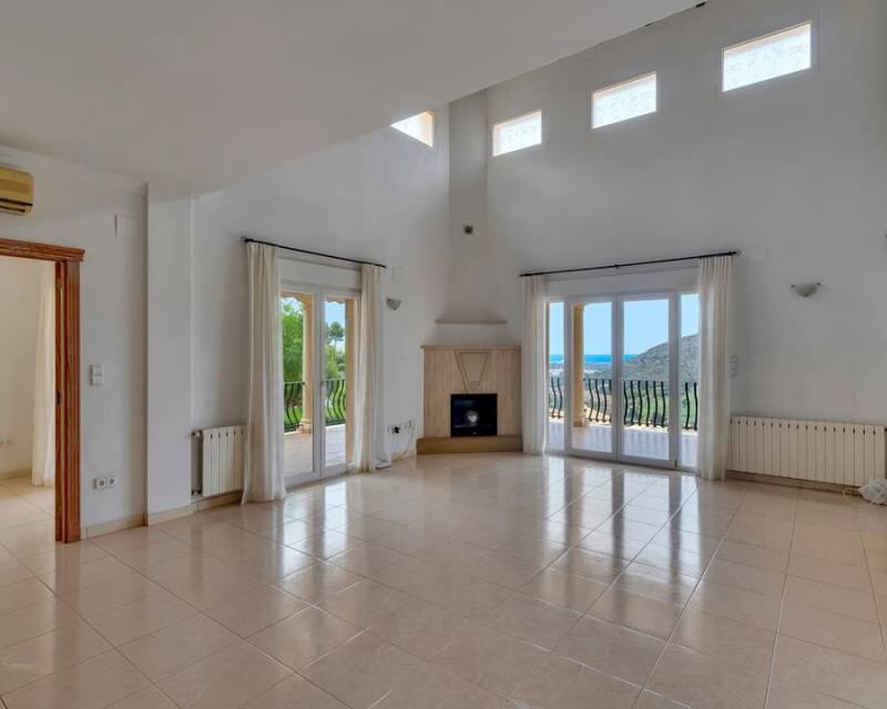 4 Cuarto Villa en venta