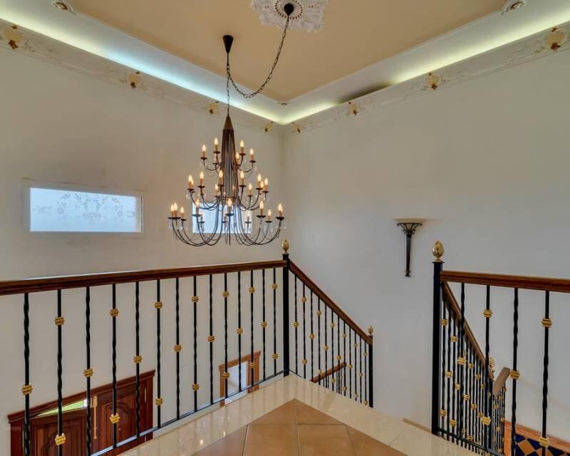 4 Cuarto Villa en venta