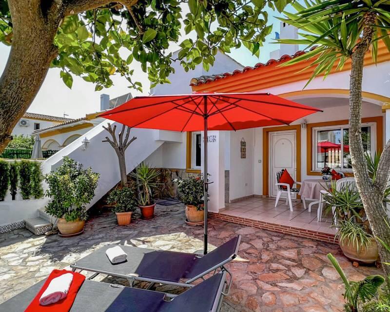Villa en venta en Denia, Alicante