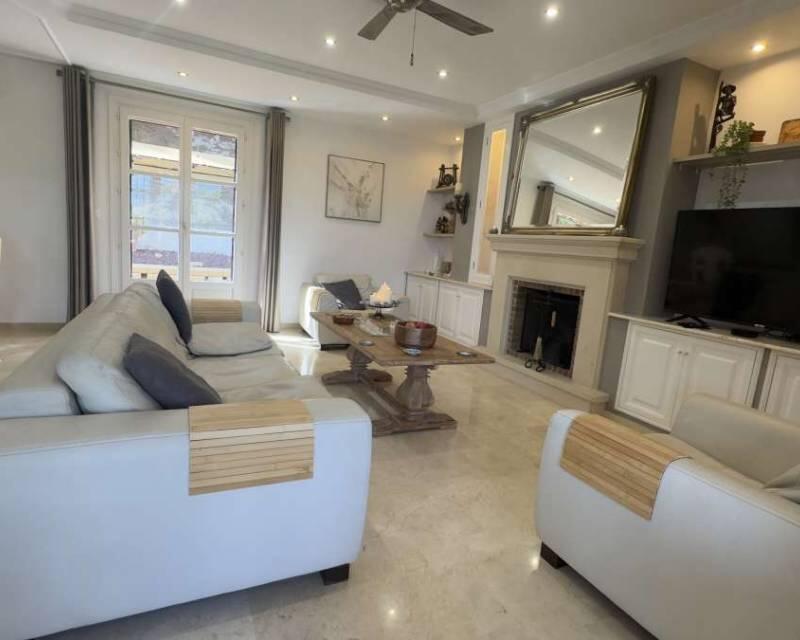 4 bedroom Villa for sale