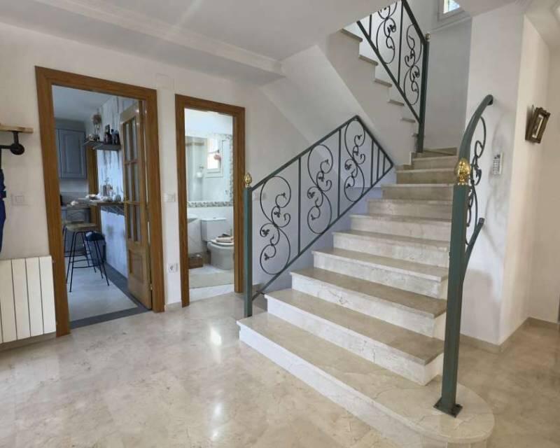 4 bedroom Villa for sale