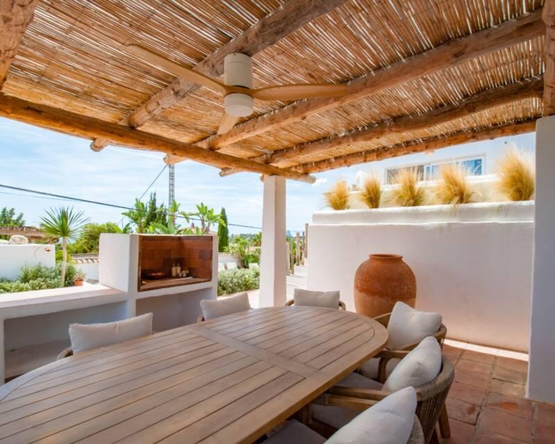 4 Schlafzimmer Villa zu verkaufen