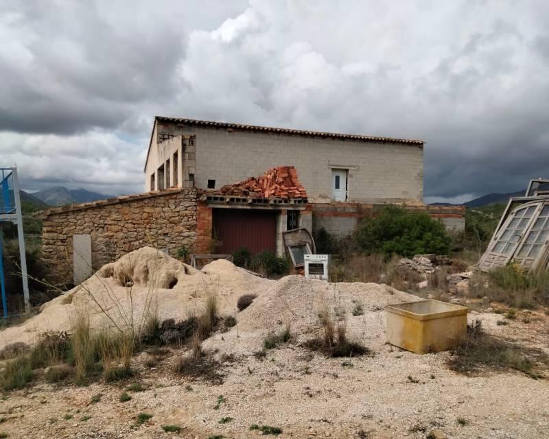 4 bedroom Country House for sale