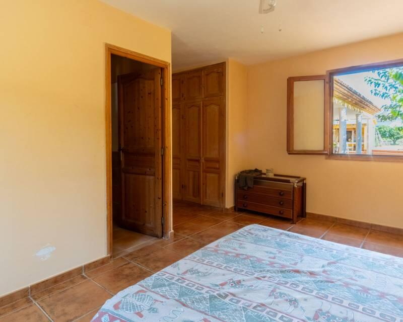 6 bedroom Villa for sale
