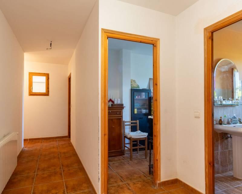 6 bedroom Villa for sale