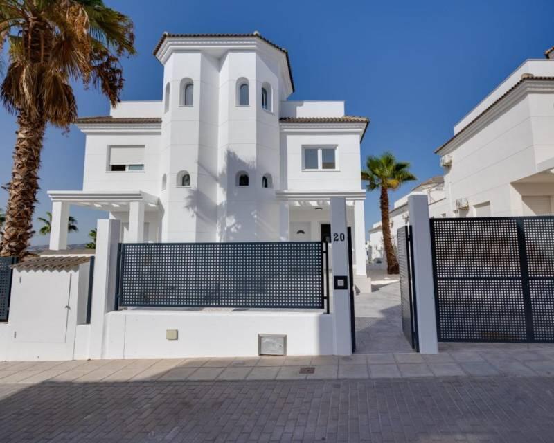 Villa til salgs i San Fulgencio, Alicante