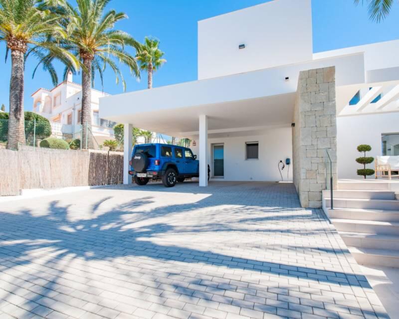 4 slaapkamer Villa Te koop