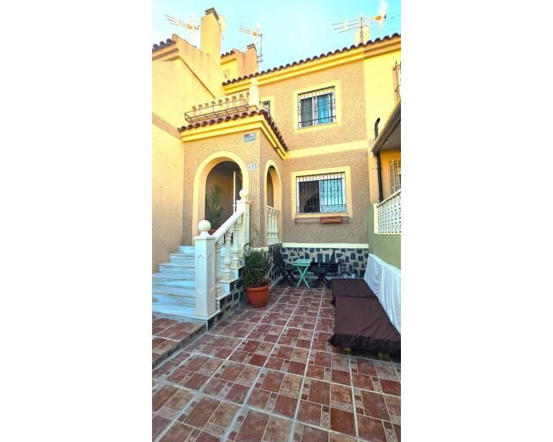2 bedroom Villa for sale