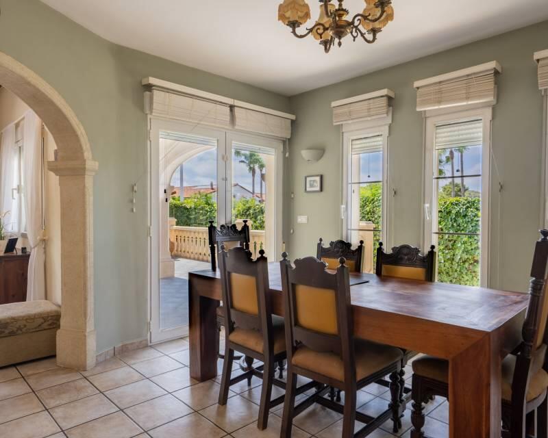 3 Schlafzimmer Villa zu verkaufen