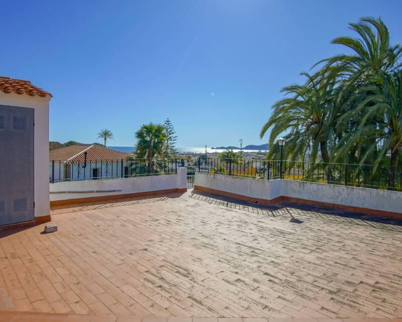 7 Cuarto Villa en venta