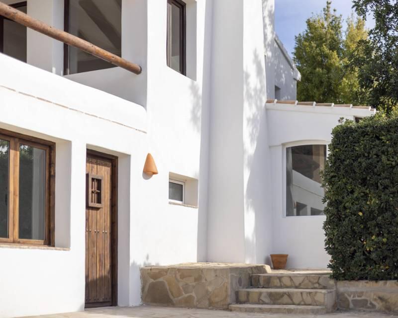 4 Cuarto Villa en venta
