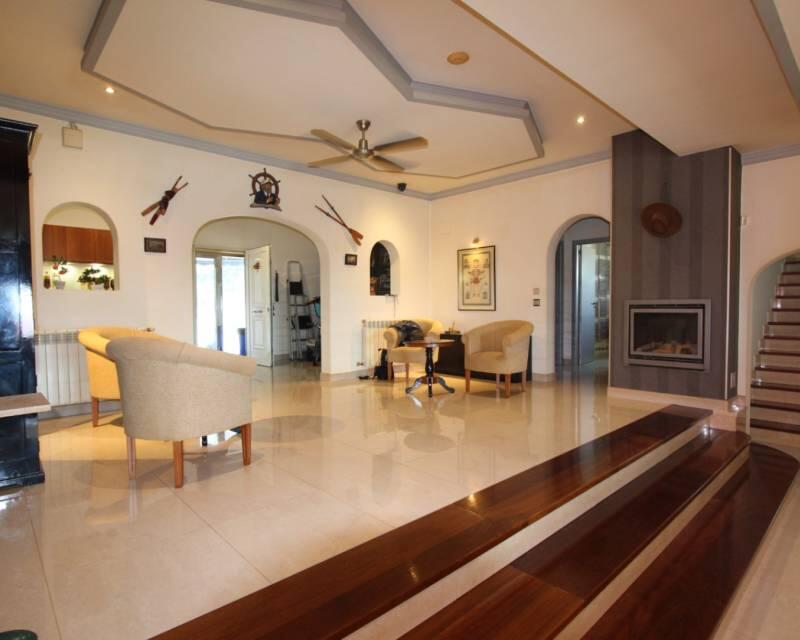 4 slaapkamer Villa Te koop