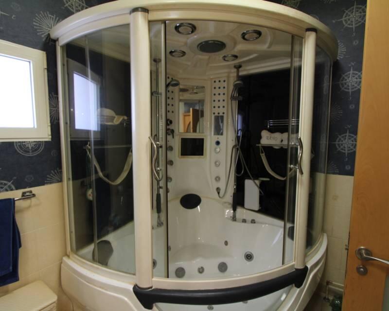 4 slaapkamer Villa Te koop