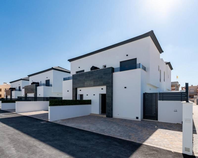 Villa til salgs i Gran Alacant, Alicante