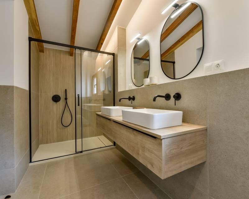 5 bedroom Villa for sale