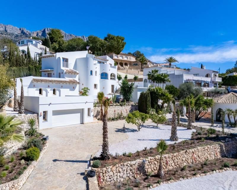 5 bedroom Villa for sale