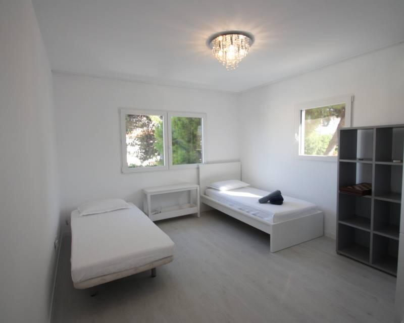 5 bedroom Villa for sale