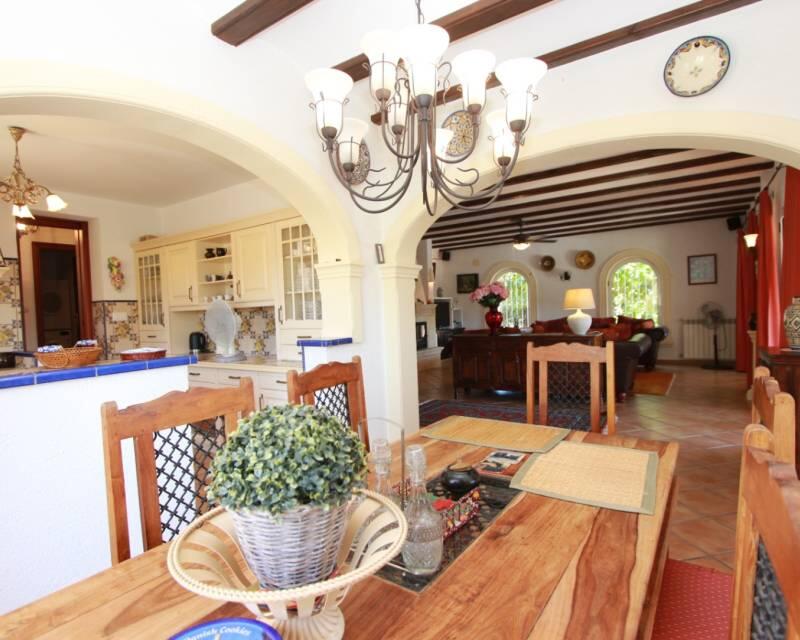 4 bedroom Villa for sale