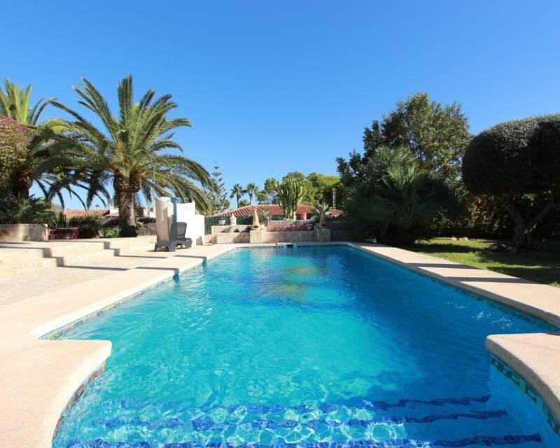 4 bedroom Villa for sale