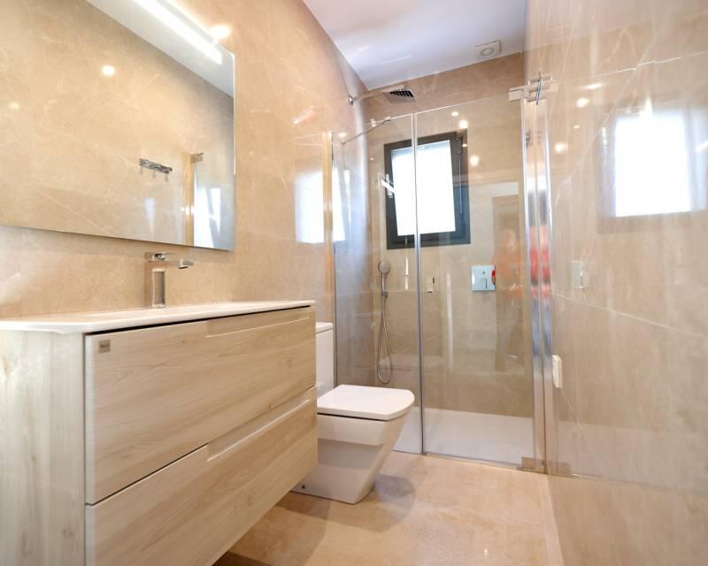 4 Schlafzimmer Villa zu verkaufen 4 Schlafzimmer Villa zu verkaufen