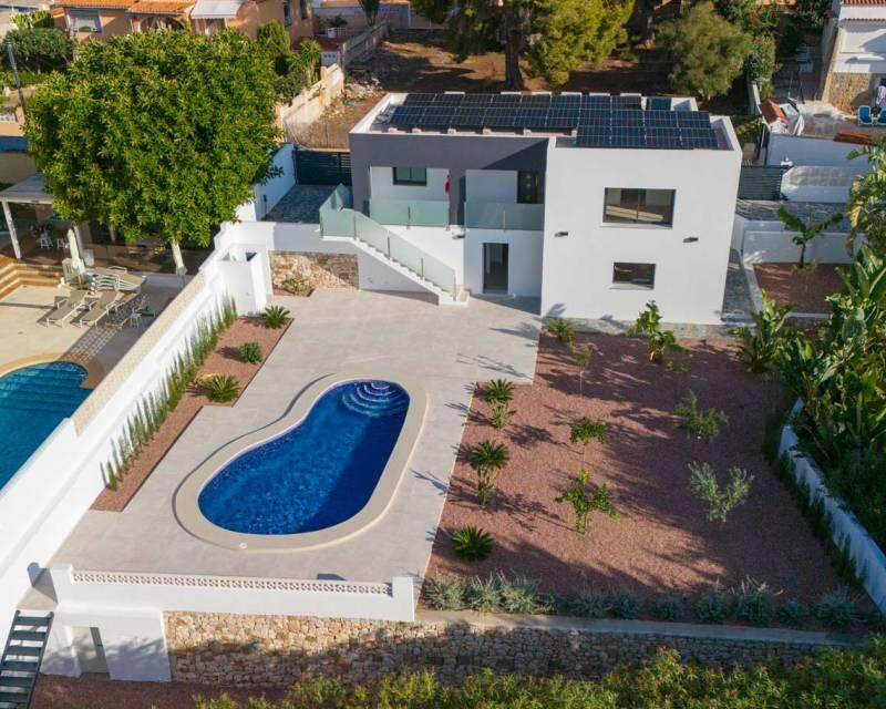 4 Schlafzimmer Villa zu verkaufen 4 Schlafzimmer Villa zu verkaufen