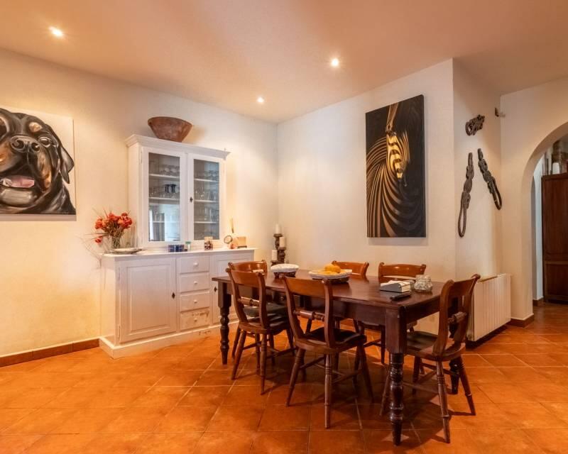 5 bedroom Villa for sale 5 bedroom Villa for sale