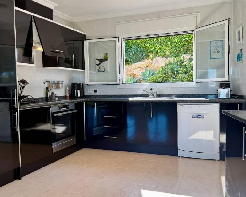 4 bedroom Villa for sale 4 bedroom Villa for sale