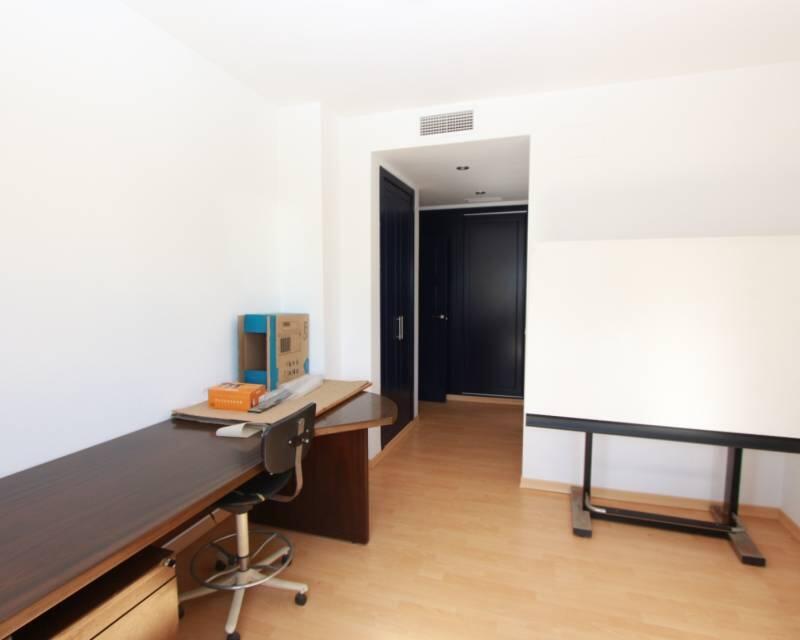 4 bedroom Villa for sale