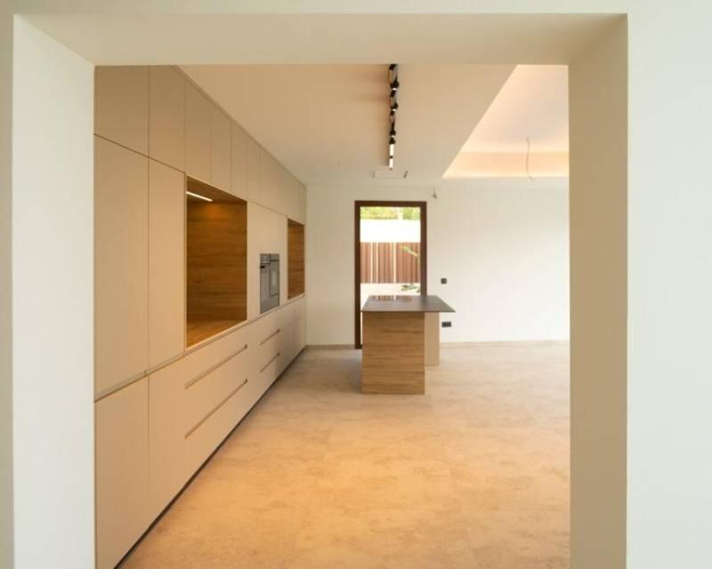 4 спальная комната вилла продается