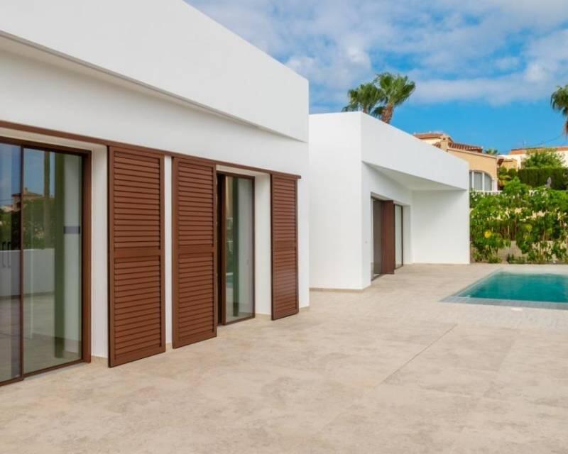 4 спальная комната вилла продается