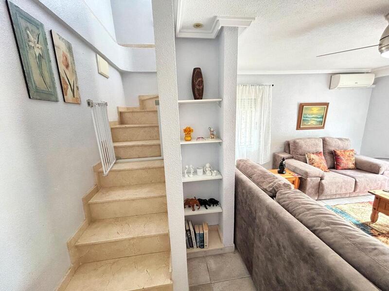 4 soveværelse Byhus til salg