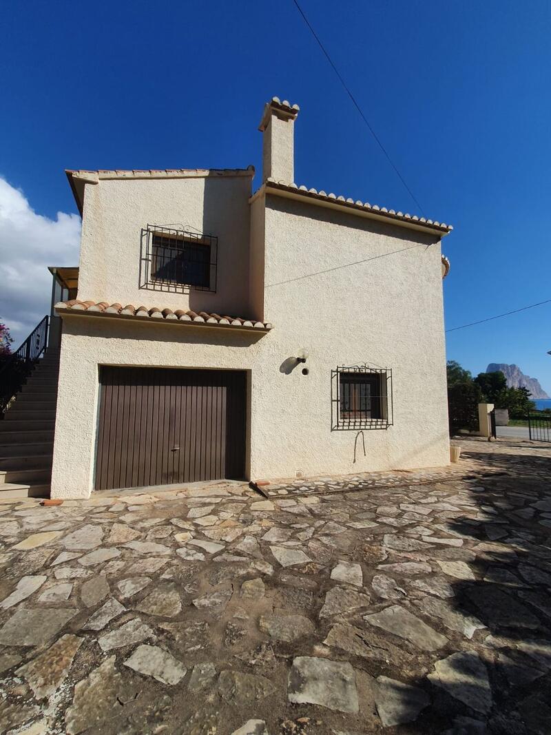 4 Cuarto Villa en venta