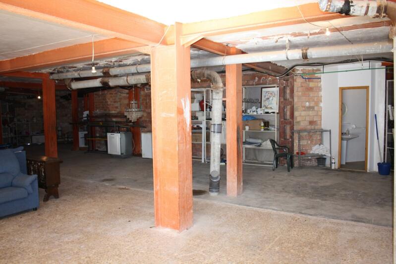 Forretningseiendom til salgs