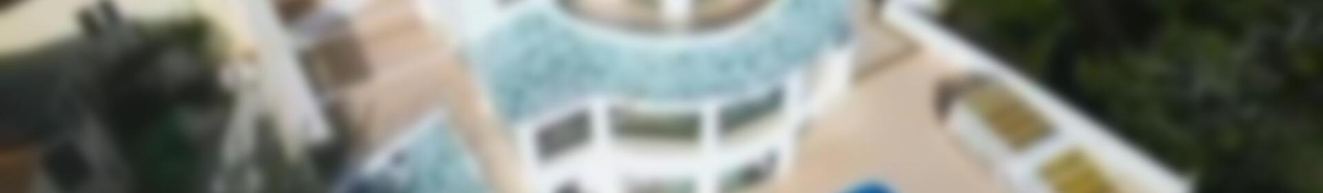 8 soverom Villa til salgs