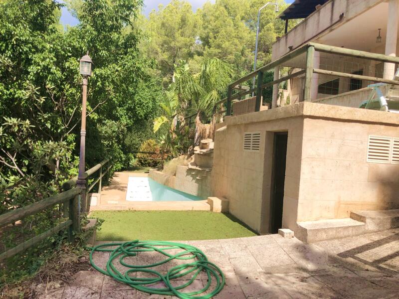 4 slaapkamer Villa Te koop