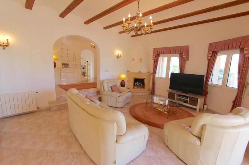 4 Cuarto Villa en venta