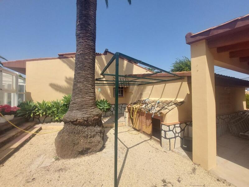 5 bedroom Villa for sale