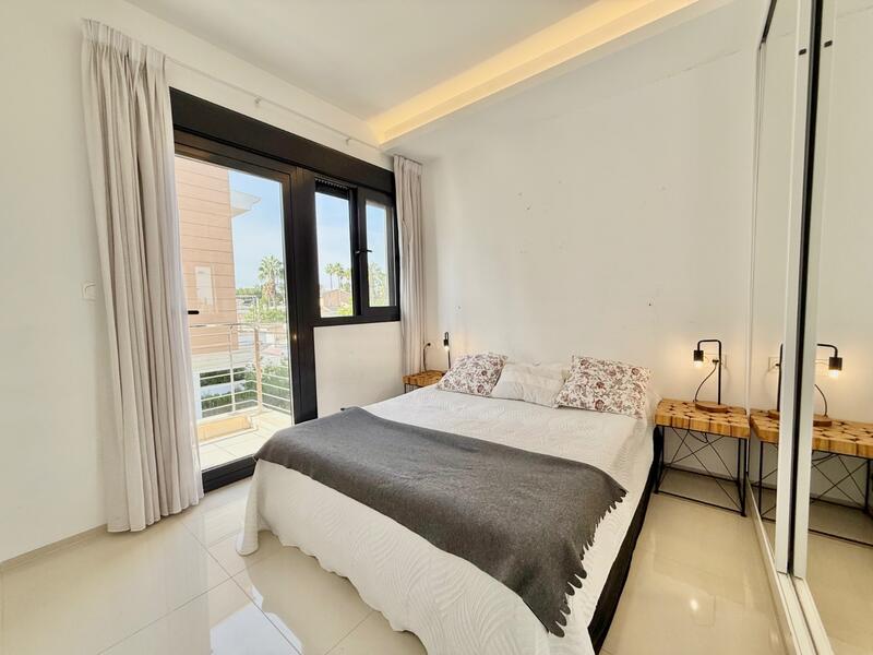 3 bedroom Townhouse for sale