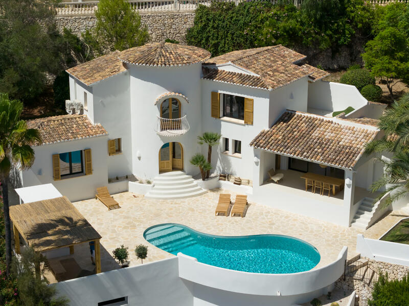 Villa til salg i Moraira, Alicante