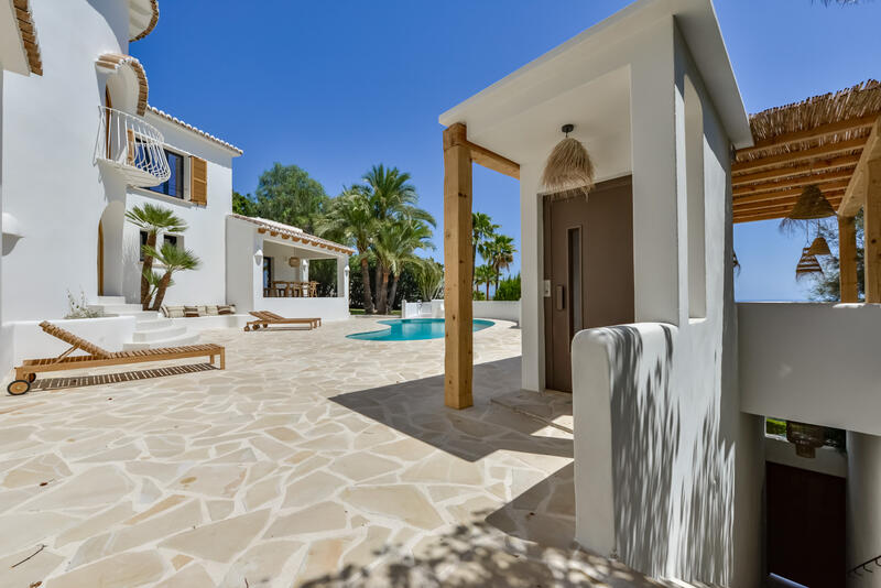 4 bedroom Villa for sale