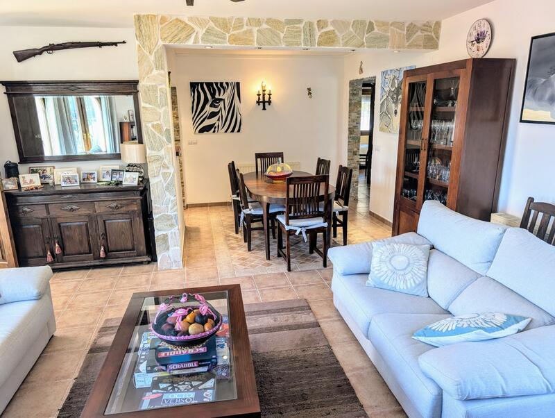 4 Schlafzimmer Villa zu verkaufen