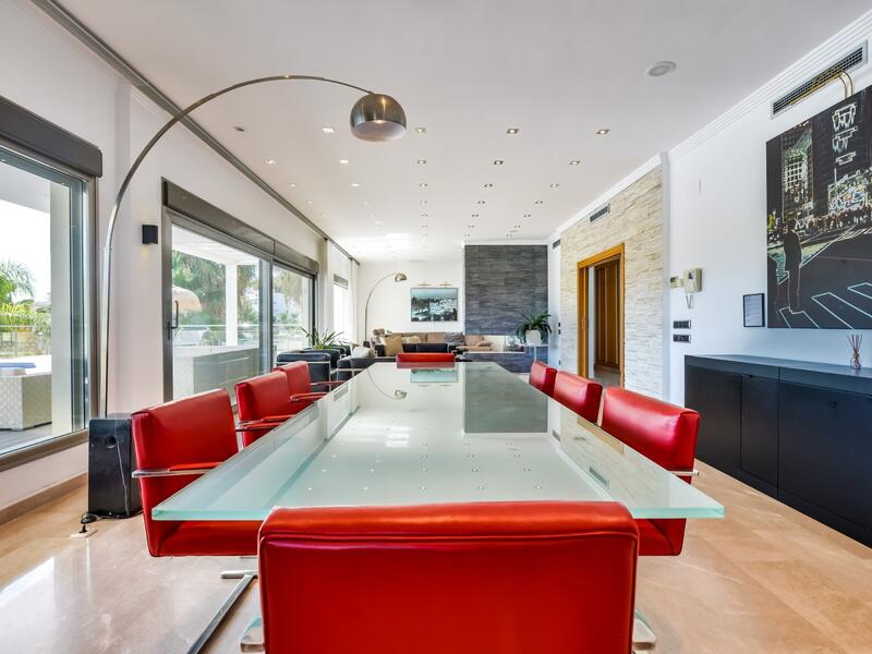 5 soverom Villa til salgs