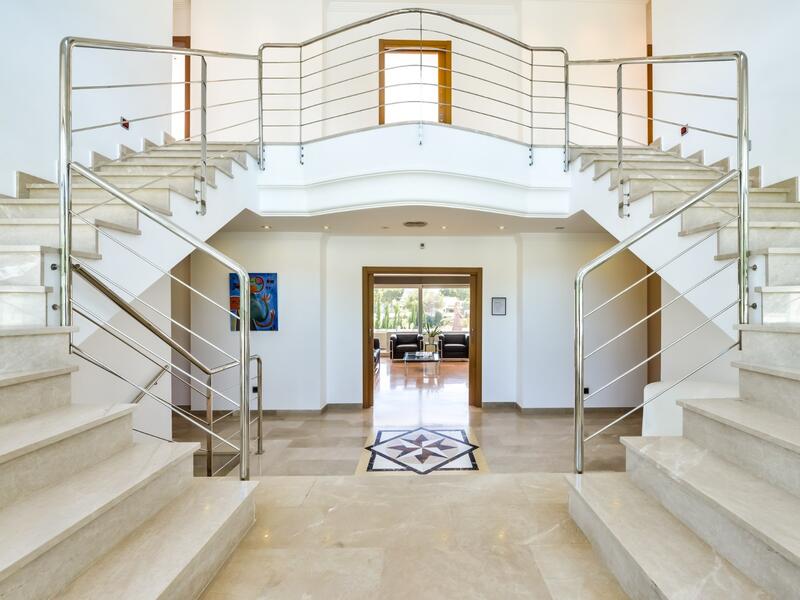 5 soverom Villa til salgs