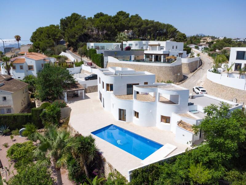 5 спальная комната вилла продается